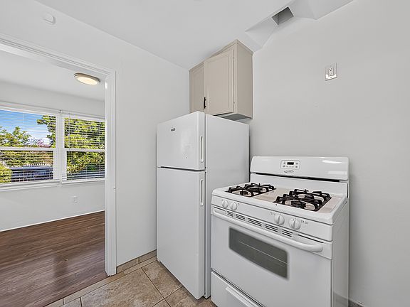 3rd image of 3626 Highland Ave