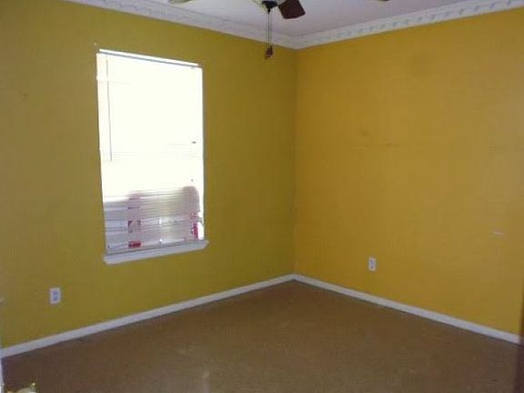 2nd image of 1035 Stephanie Dr