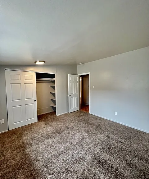 2348-2362 Emporia Apartments — Photo 5