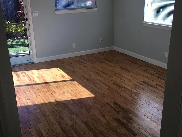 living room without furniture