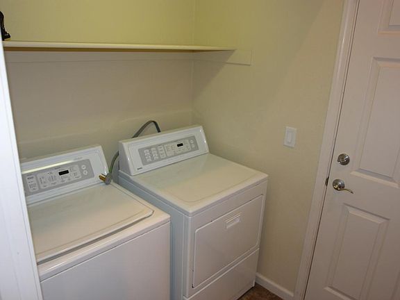 5th image of 5666 Churchill Green Dr