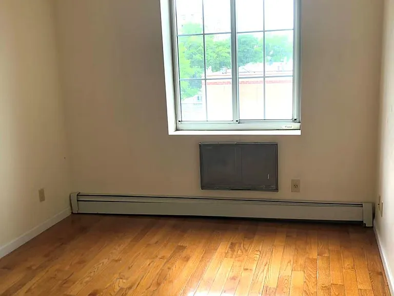 3506 Leavitt St #5C — Photo 5