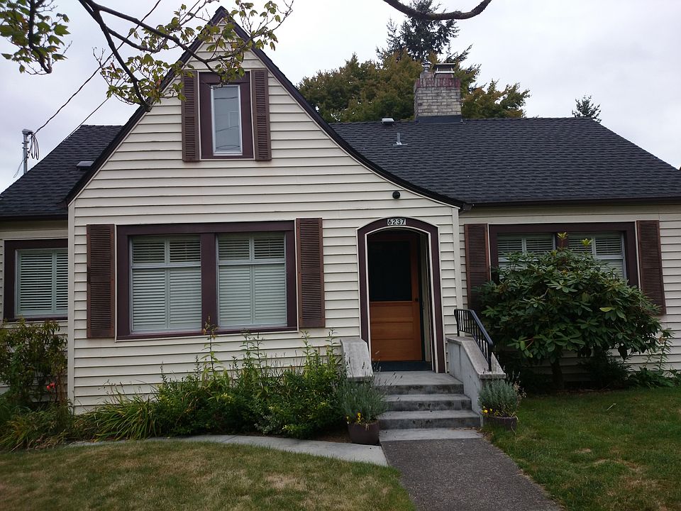 2nd image of 6237 28th Ave NE