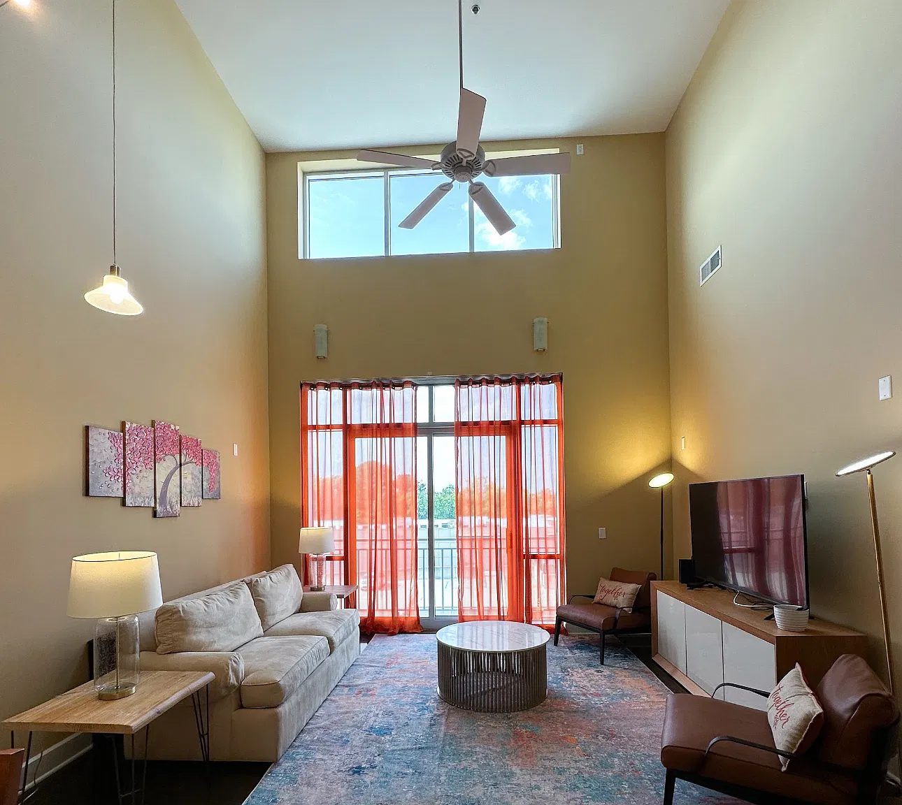 2608 Erwin Rd — Photo 2