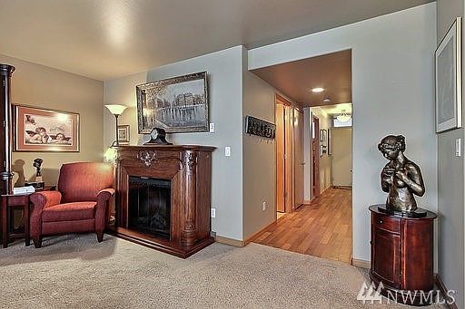 2nd image of 235 Broadway Unit 800