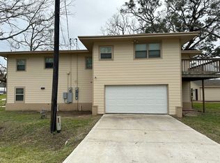 631 Live Oak Dr #A, Freeport, TX 77541