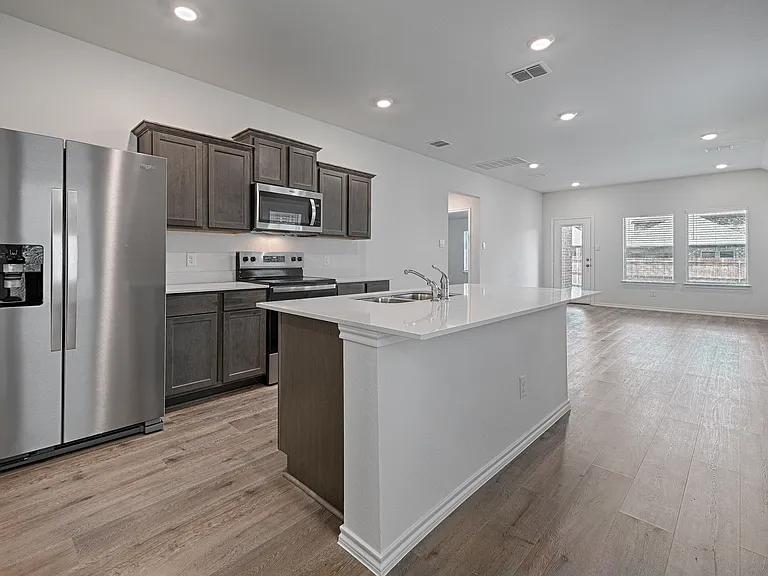 598 Minnie Ln — Photo 11