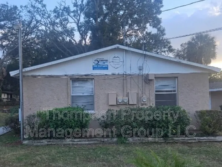 9415 Grandfield Rd — Photo 1