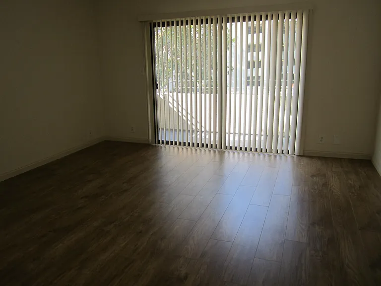 4355 Nobel Dr #72 — Photo 18