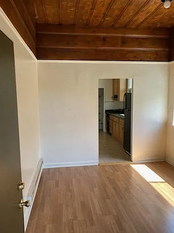 1 bed, $1,600 — Photo 2