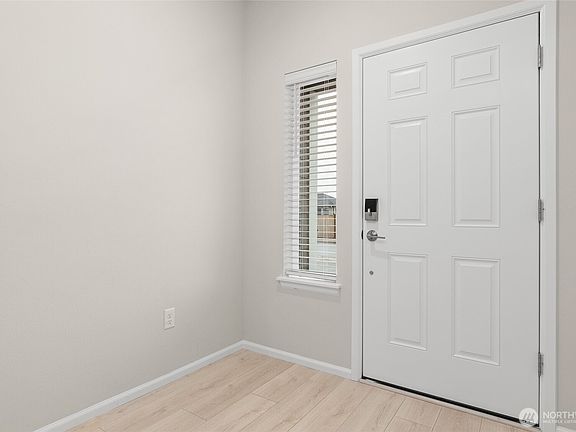 3rd image of 19214 134th Avenue Ct E