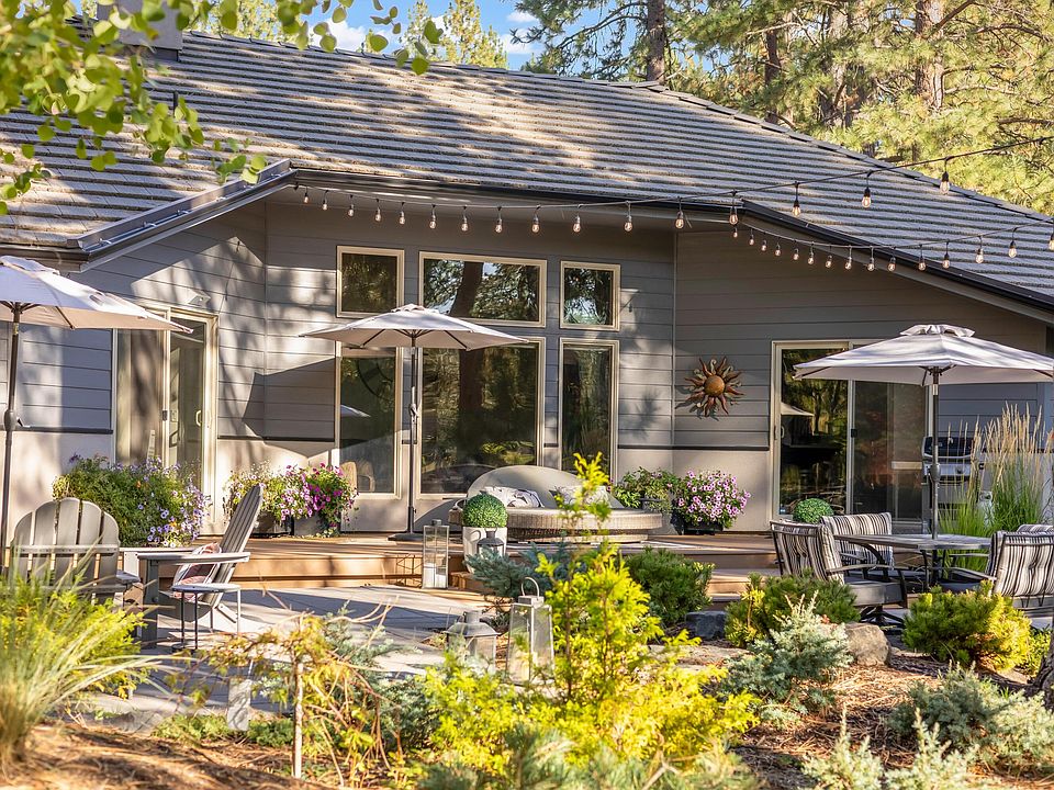 1st image of 60755 Currant Way