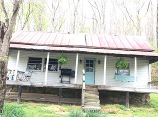 1020 Arnold Hollow Rd, Mc Ewen, TN 37101