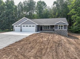253 Shady Lawn Ct, Sobieski, WI 54171
