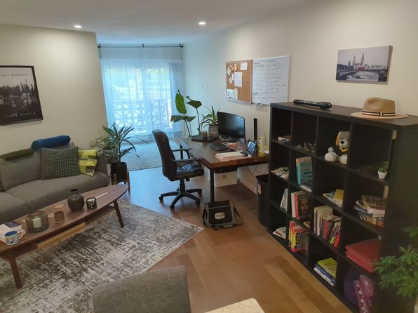 126 Biruta St