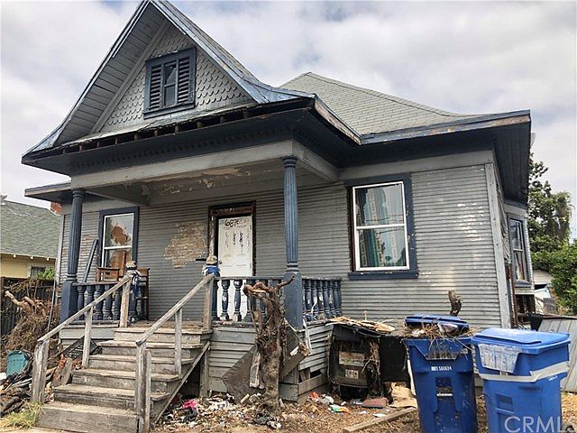 1st image of 685 E 51st St