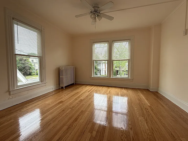 606 Park Ave #606 — Photo 12