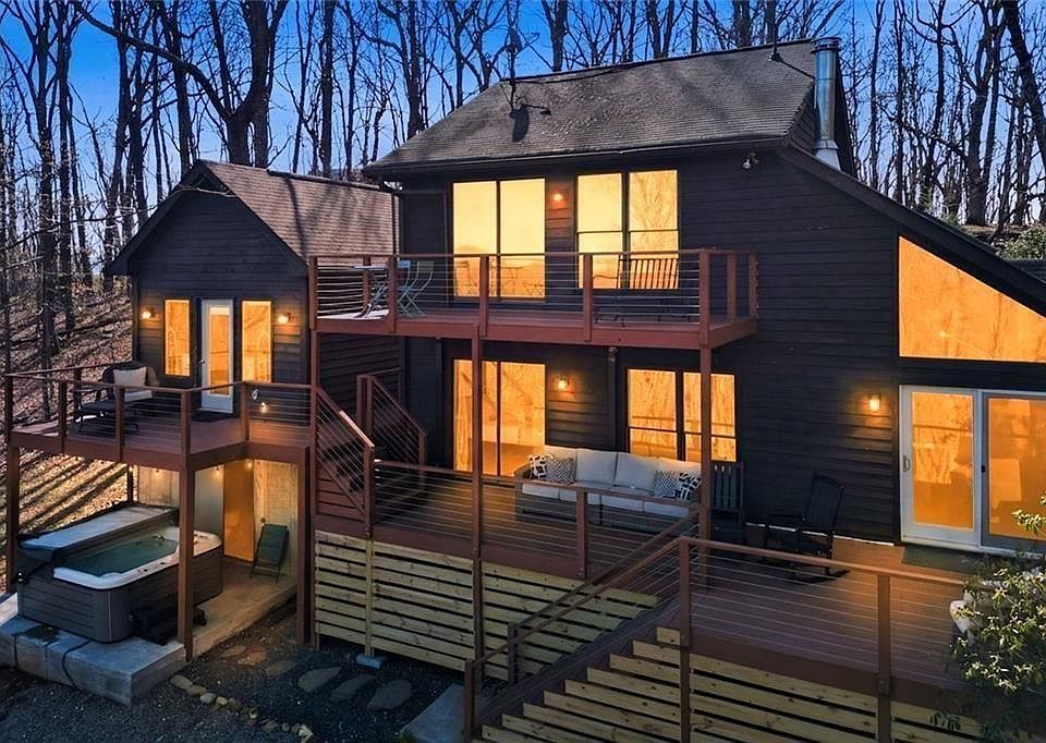 1st image of 664 Renate Dr