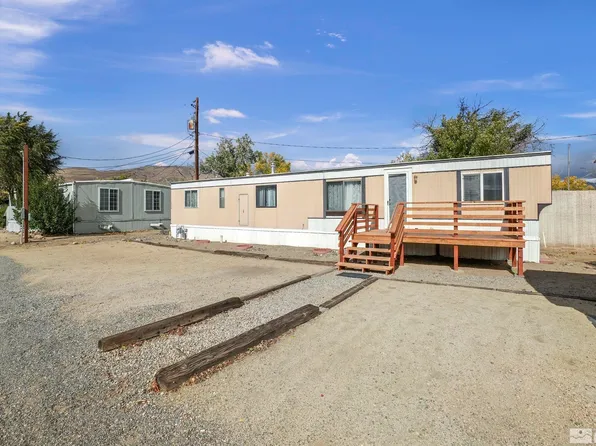 200 Fireman Row, Dayton, NV 89403