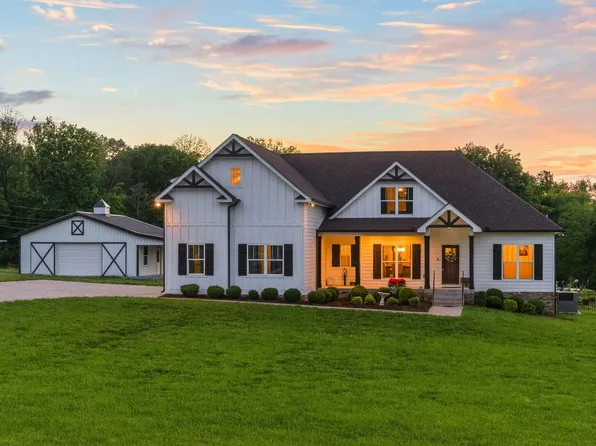 3378 New Hall Rd, Greenbrier, TN 37073