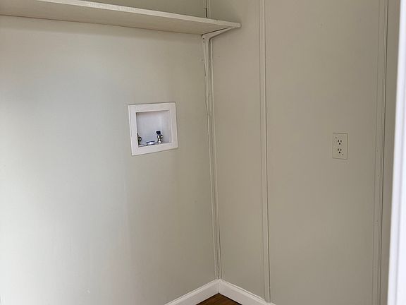 4th image of 226 Boulder Ln