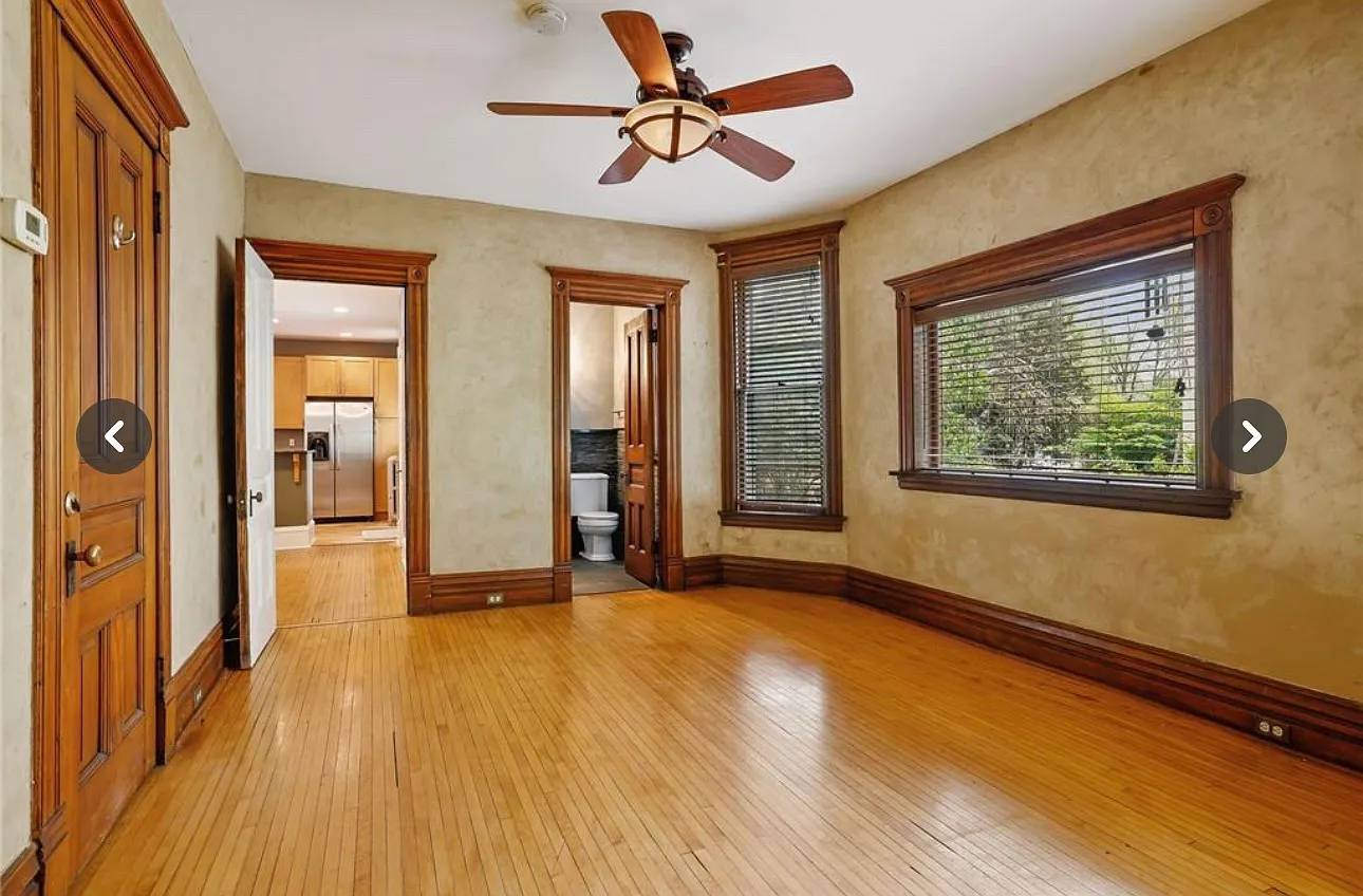 3117 Harriet Ave — Photo 2