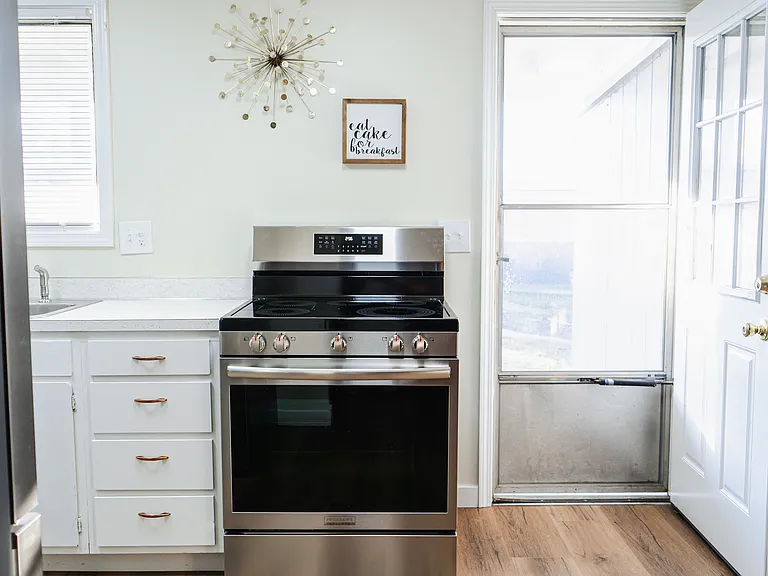 1013 N Neel St — Photo 6