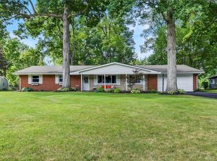 3275 Ambassador Dr, Dayton, OH