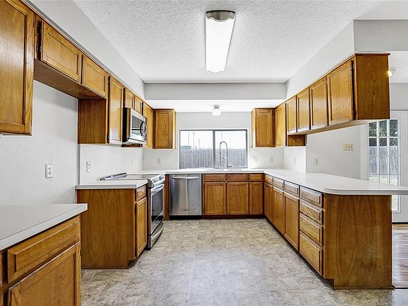 2nd image of 4900 Green Hollow Dr