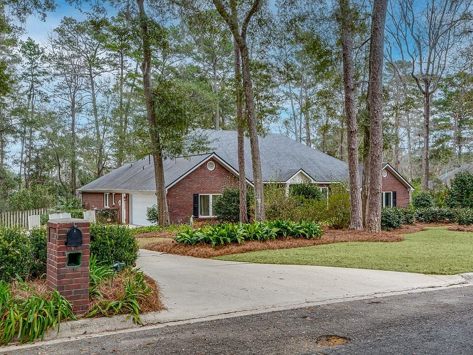 1st image of 5363 Carisbrooke Ln