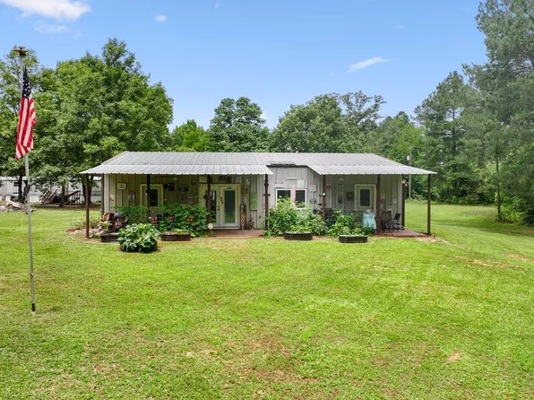 654 County Road 19 Rd N, Autaugaville, AL 36003