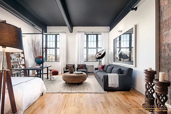 Rented by aptsandlofts.com | media 4