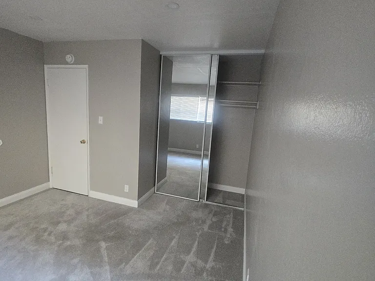 255 MacArthur Boulevard — Photo 42