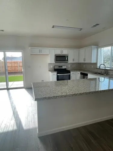 3814 S Burke St #3814 Photo 1
