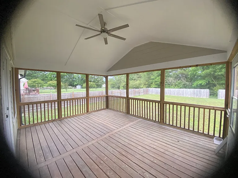 31 Oakley Dr — Photo 12