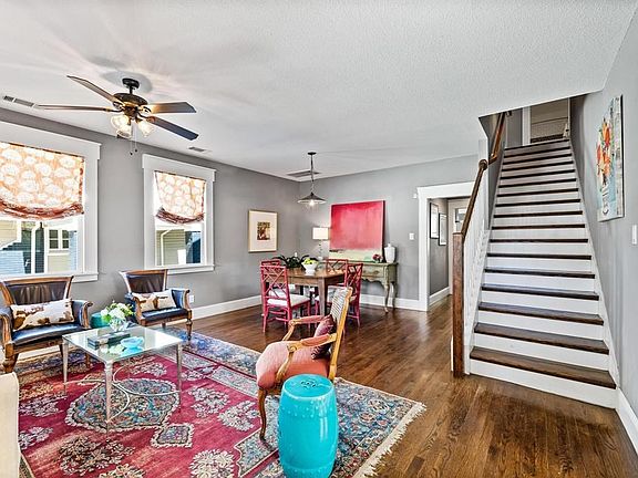 3rd image of 1104 W Arlington Ave