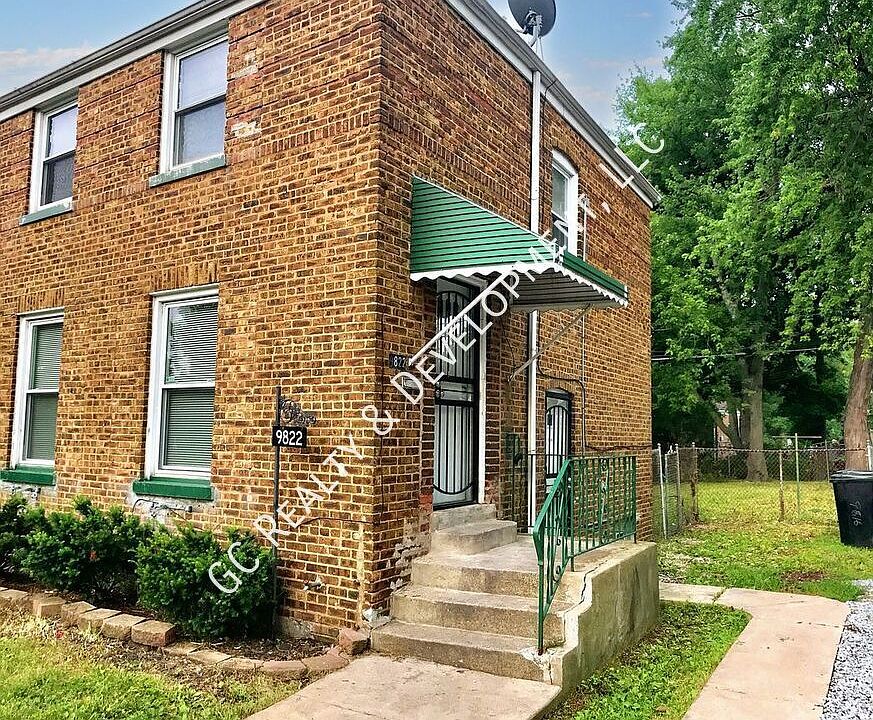 1st image of 9822 S Yates Blvd #0