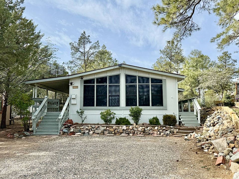 1st image of 250 Rockridge Rd