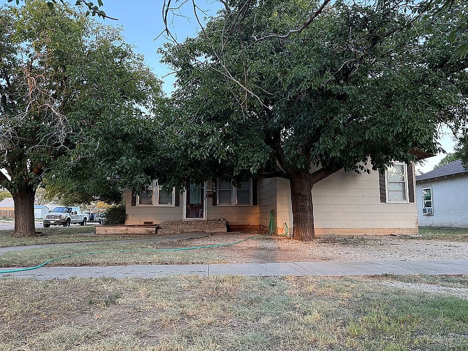 1st image of 800 S 11th St