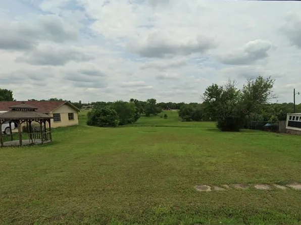 312 3rd St, Hillsboro, TX 76645