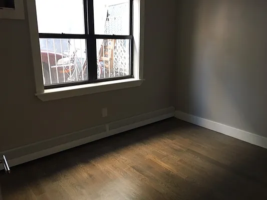 Rented by Premier Metro Realty Corp | media 6