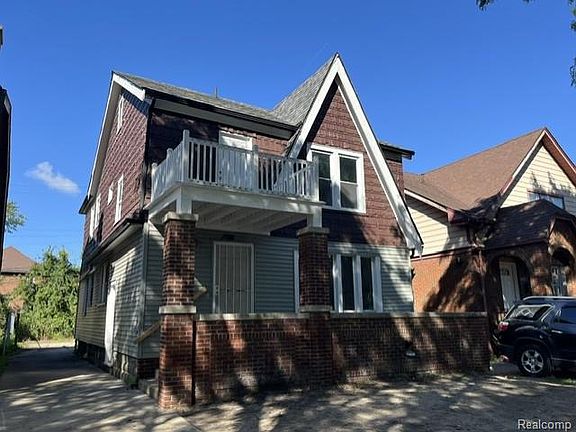 3rd image of 16211 Princeton St