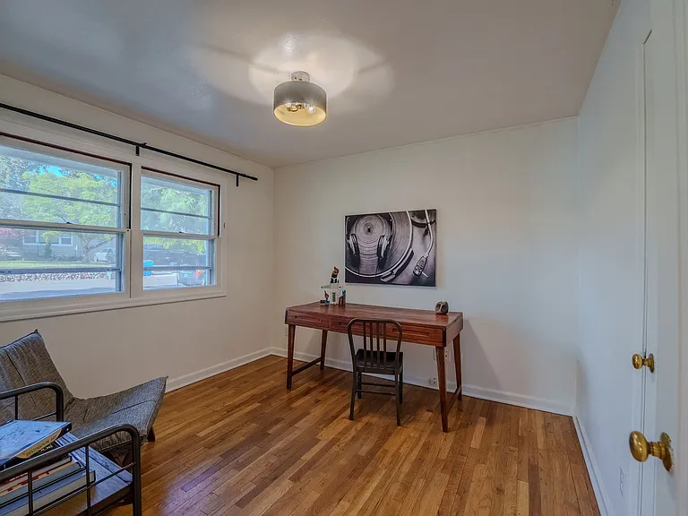 8109 SE Lorry Ave — Photo 27