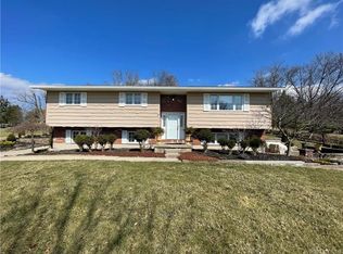 5358 Denise Dr, Dayton, OH 45429