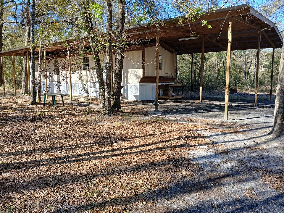 1st image of 22249 Suwannee Woodlands Ln