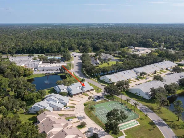 347 Castlewood Ln, New Smyrna Beach, FL 32168