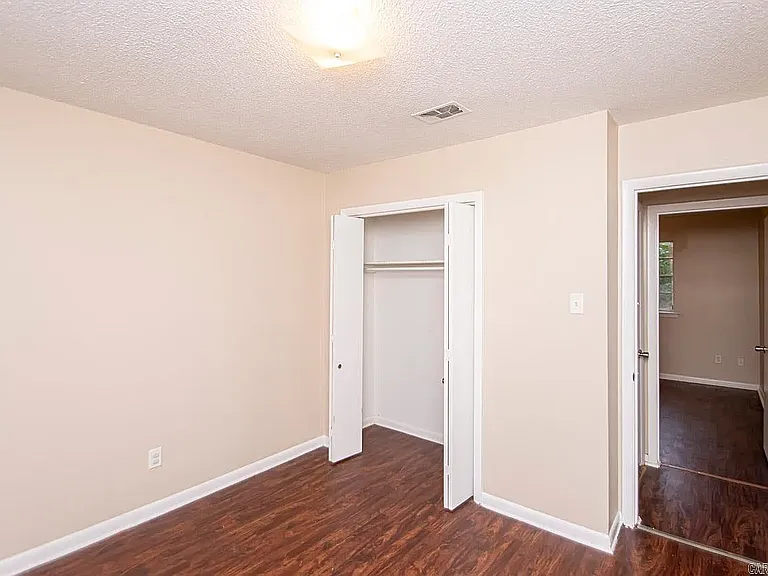 17 Compass Point — Photo 18