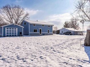 120 Garden Ln, East Peoria, IL 61611