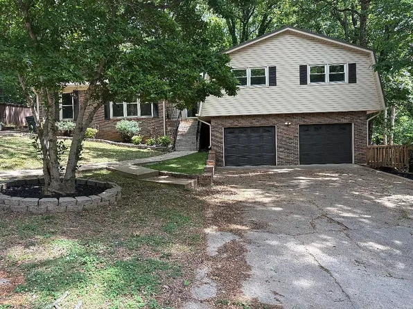 2016 Orba Dr N, Huntsville, AL 35811
