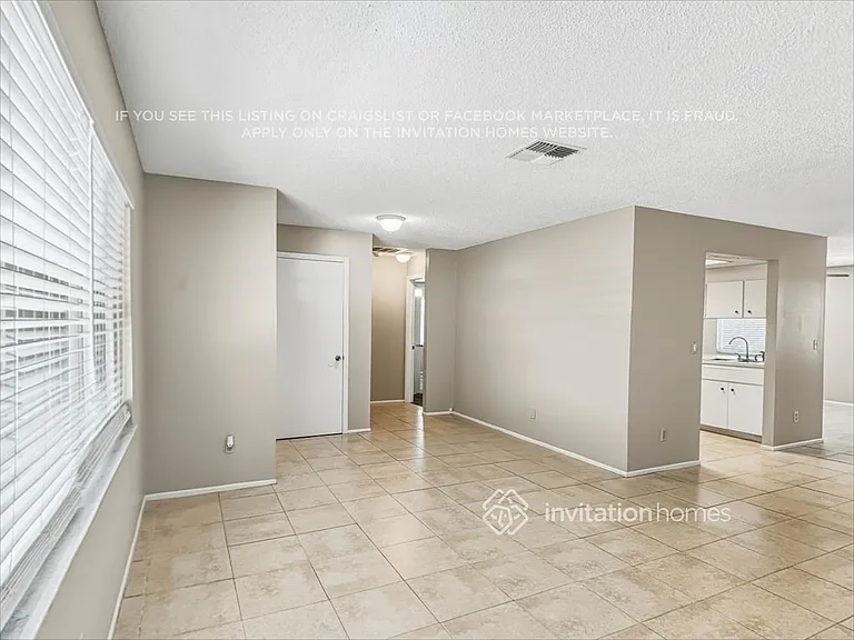 4205 Gray Squirrel Ln — Photo 4